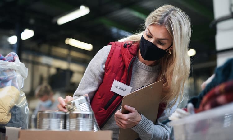 Thousands in the Netherlands living in poverty as a result of COVID-19