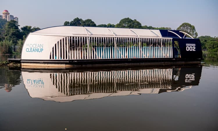 Dutch whizz kid creates device to clear plastic from rivers
