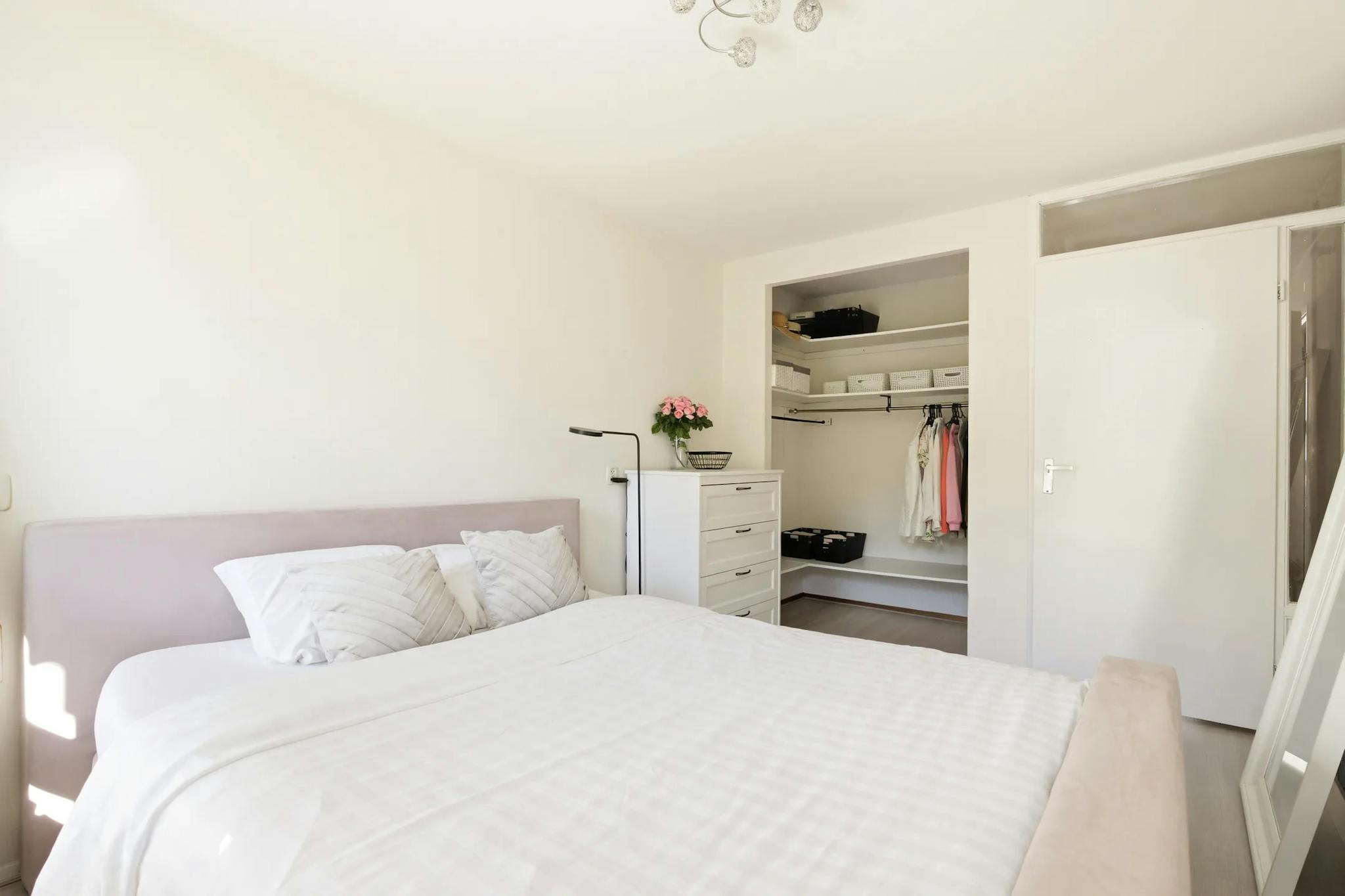 Apartment, Jacob van Lennepstraat, Amsterdam