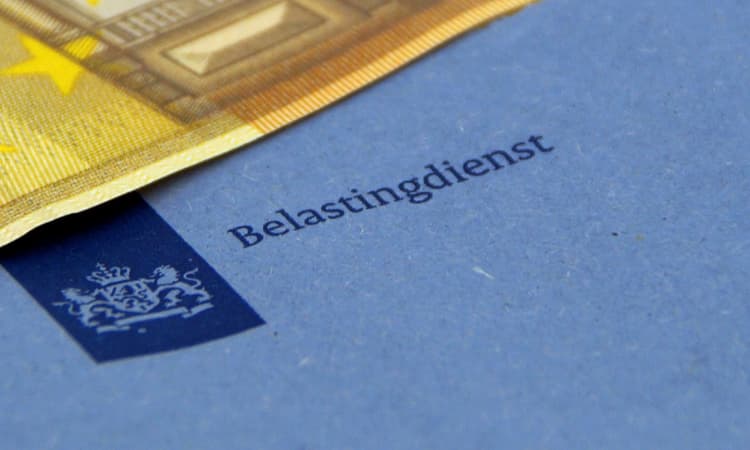 Dutch tax authority admits singling out people with dual nationality for stricter inspection