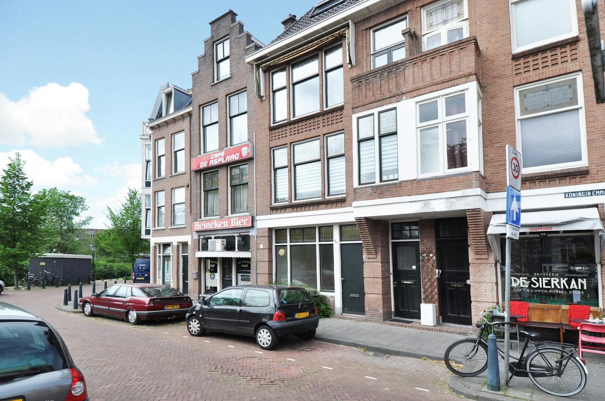 Apartment, Koningin Emmaplein, The Hague