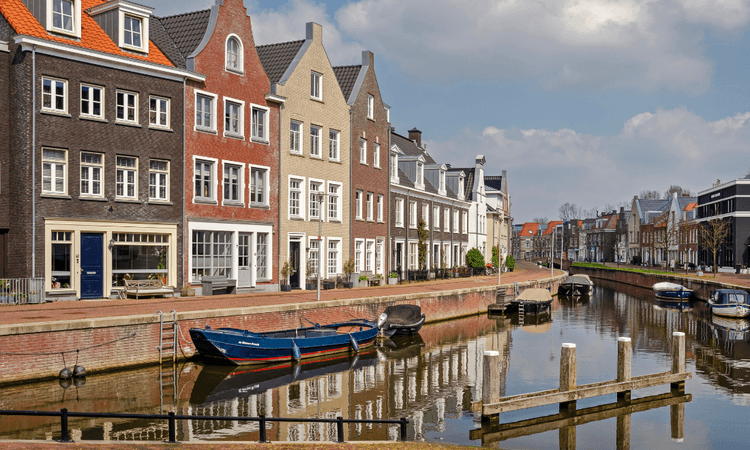 Just 11 Dutch municipalities have average housing prices under 300.000 euros