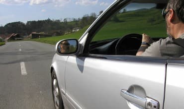 Listening to music whilst driving can help motorists