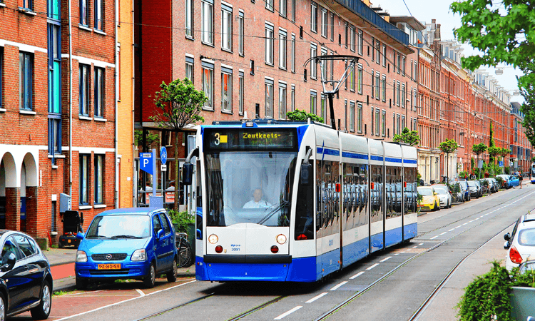 Transport costs in the Netherlands unaffordable for average-income households