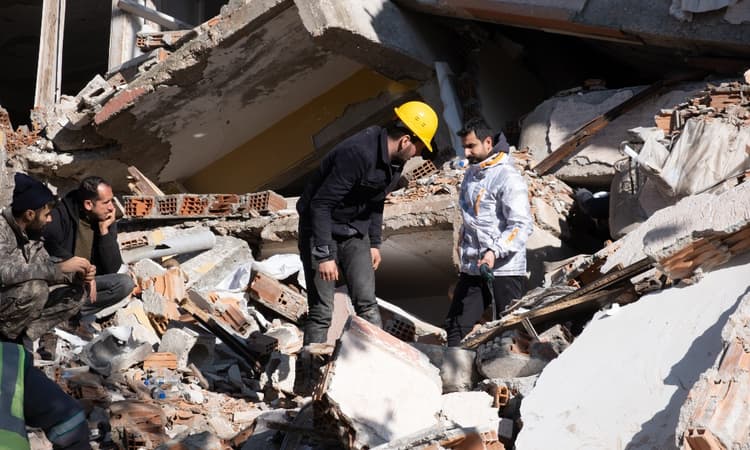 How someone in the Netherlands can help people in Turkey and Syria 