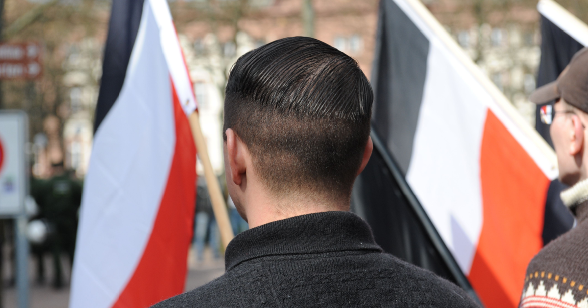 Apparent neo-Nazis attack teens with machete in Berlin