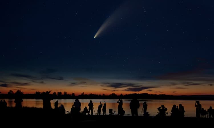 The Devil Comet will be visible in the Netherlands tonight