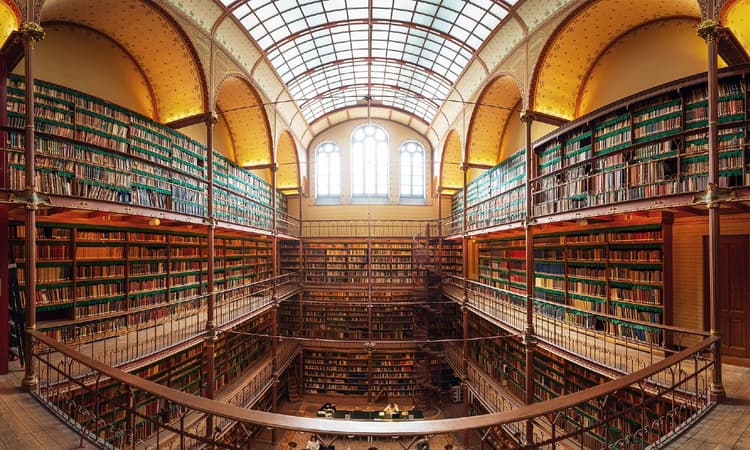The 9 most beautiful libraries in Europe