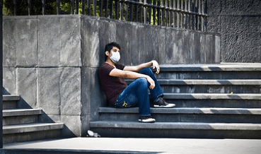 Emotional virus: How contagious are you? 
