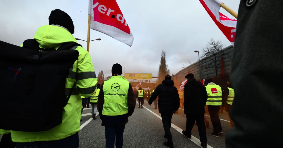 Strikewave overshadows Lufthansa's 100-year anniversary