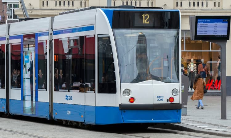 Major overhaul for Amsterdam public transport: Fewer trams, more transfers