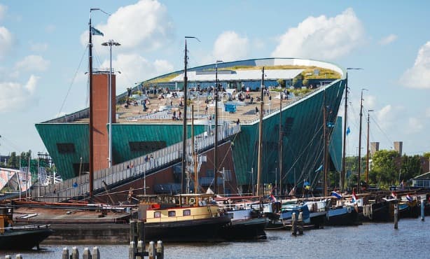  Two Free Guys: 10 free things to do in Amsterdam