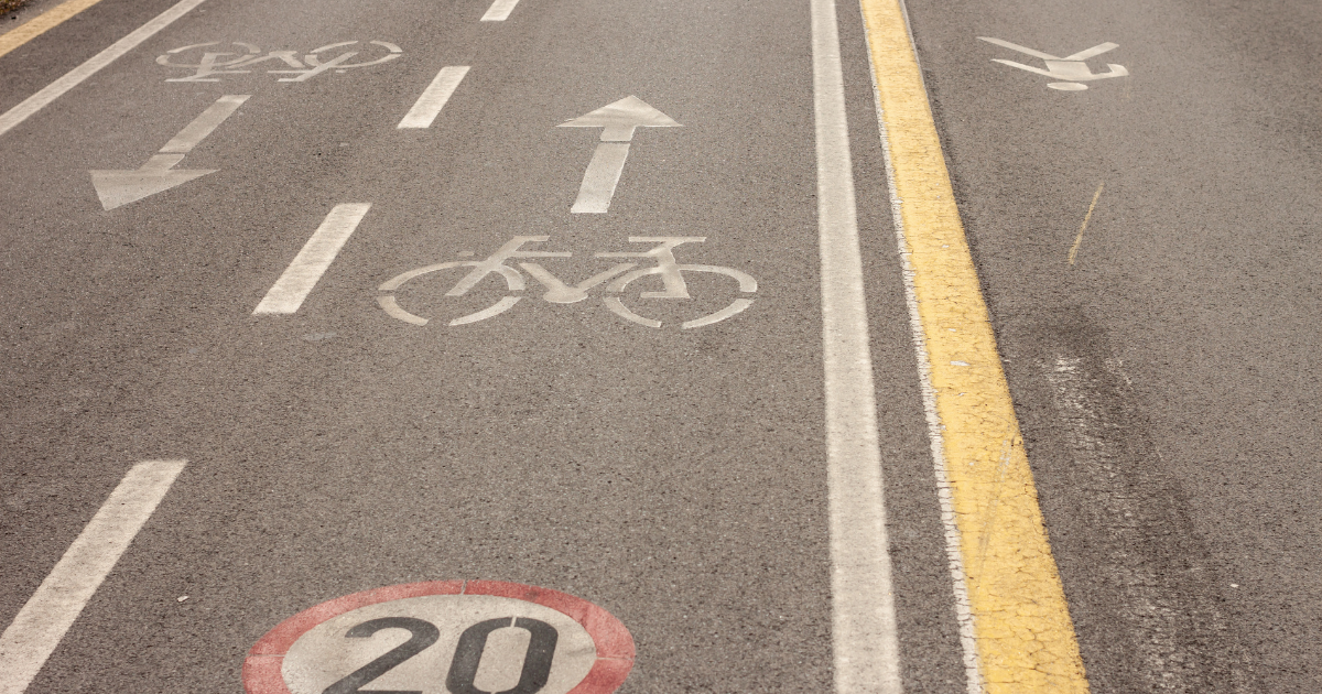No Fines, Just Signs Amsterdam Trials 20 Kmh Cycling Limit