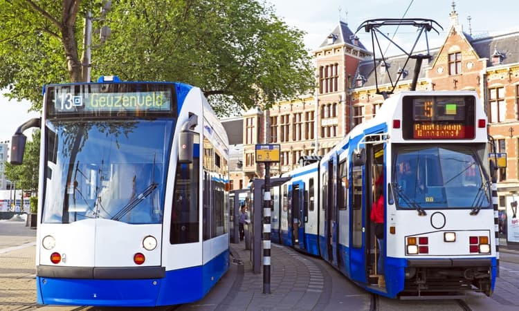 Amsterdam public transport will be free for children until 2025