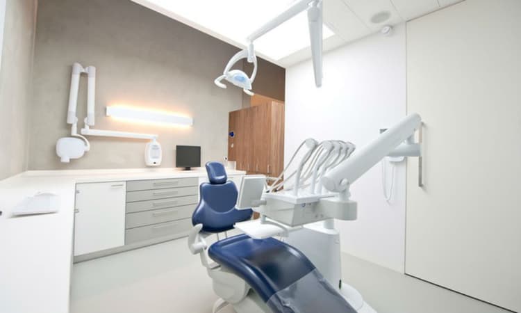 When was the last time you visited a dentist?