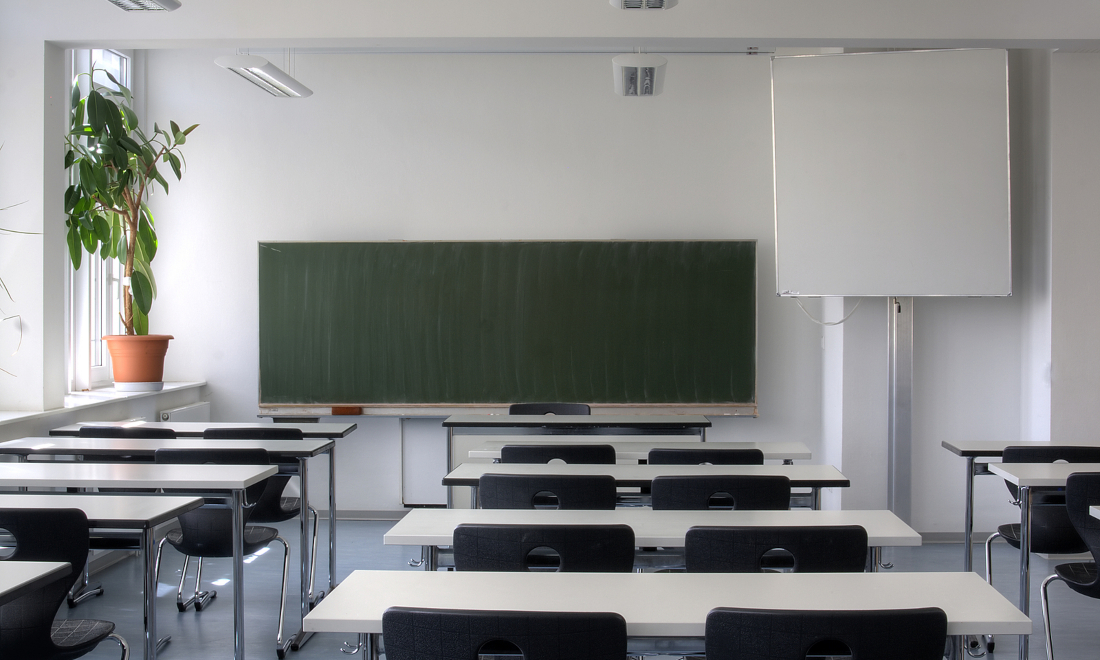Canton Bern to close schools early amid COVID surge