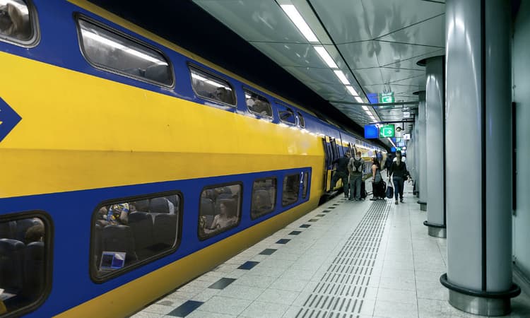 No trains to Schiphol this Saturday