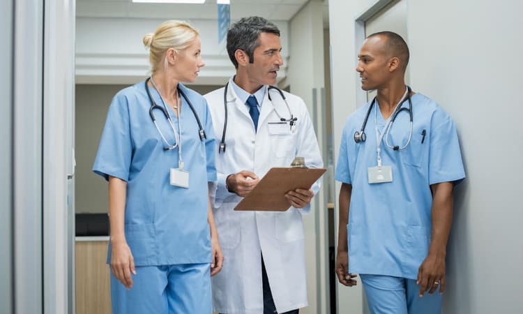 Major Dutch health insurers to increase premiums next year