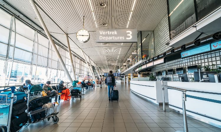 European Parliament green lights EU coronavirus passport