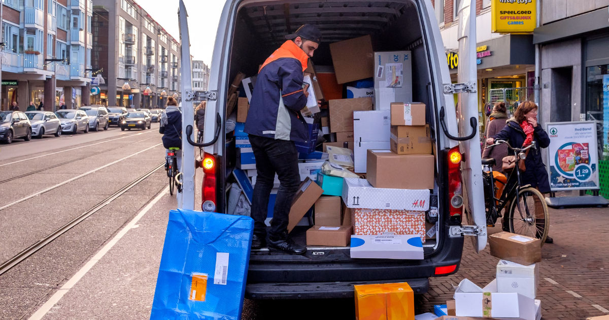 Deteriorating parcel delivery causes frustration among Dutch residents