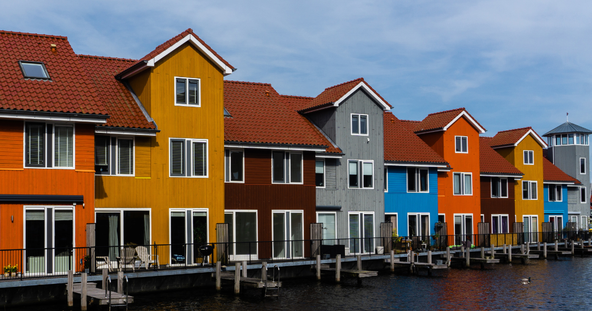 Moving to the Netherlands: The essential expat guide by De Gruijter & Co.