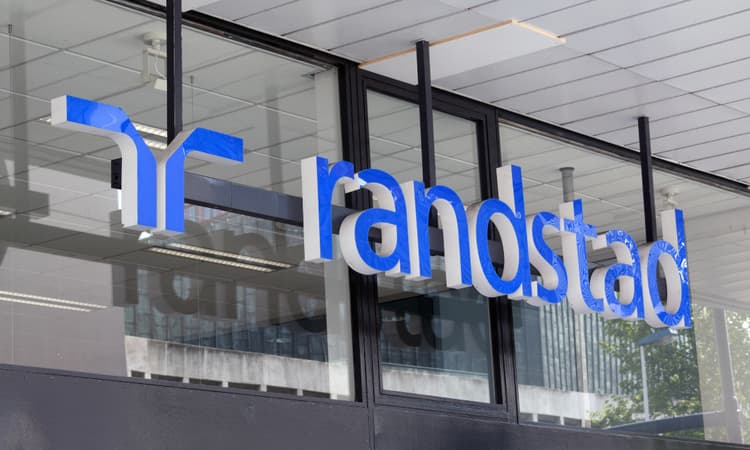 The end of the labour crisis? Dutch employers now hiring fewer workers
