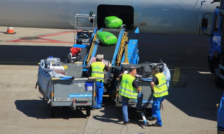 Schiphol Airport to deploy robots to help with baggage handling