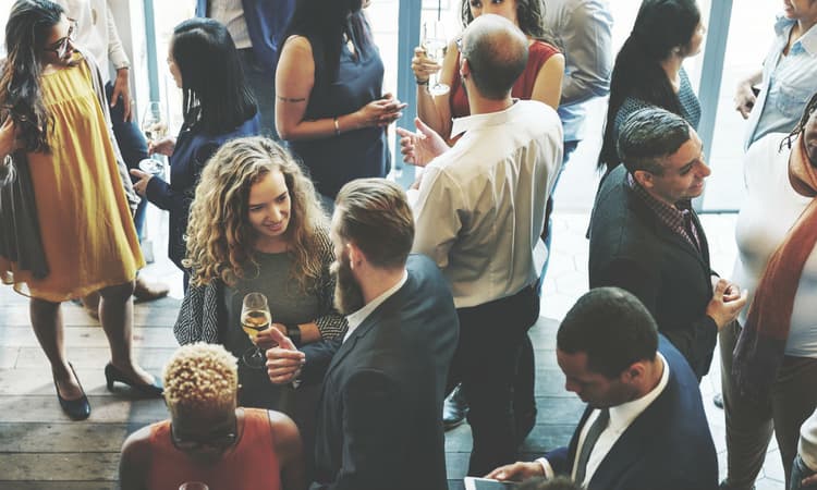 The 8 secrets of effective networking