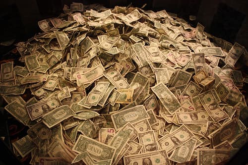 134.100 millionaires in the Netherlands