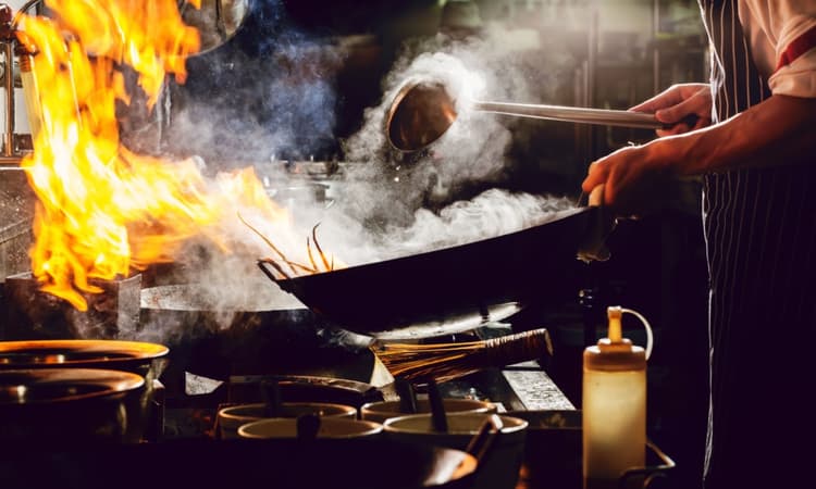 Dutch chef breaks world record after cooking for 127 hours