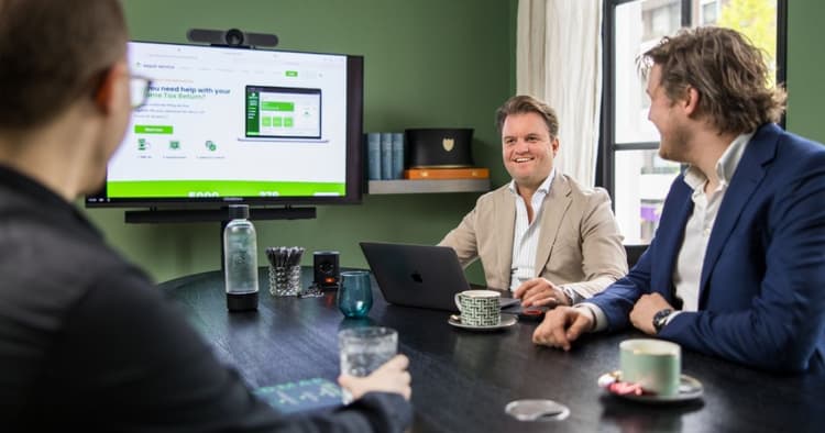 How Expat Service helps you pay less tax in the Netherlands