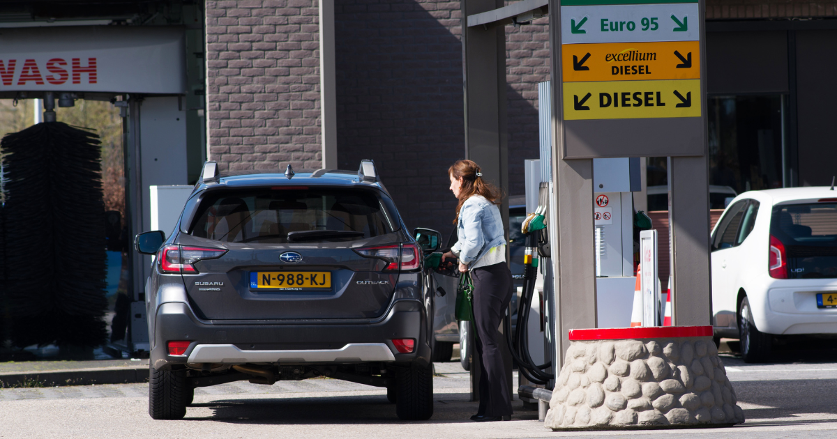 Dutch government considers measures to combat rising petrol and energy prices