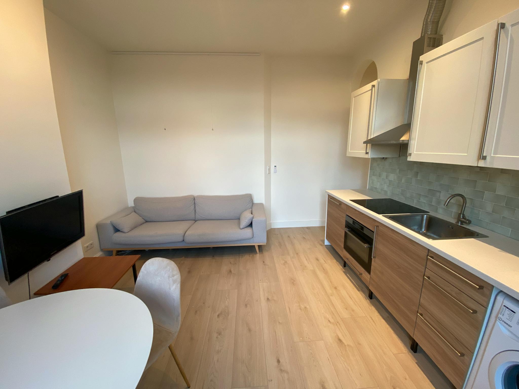 Apartment, Admiraal de Ruijterweg, Amsterdam