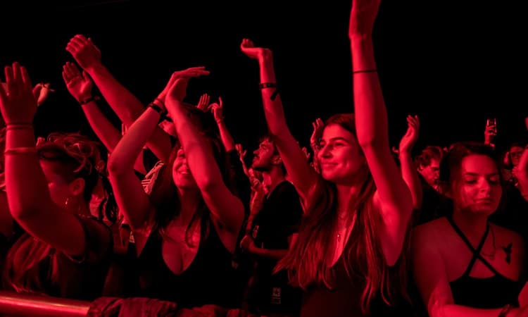 Events industry calls for compensation and change to coronavirus restrictions
