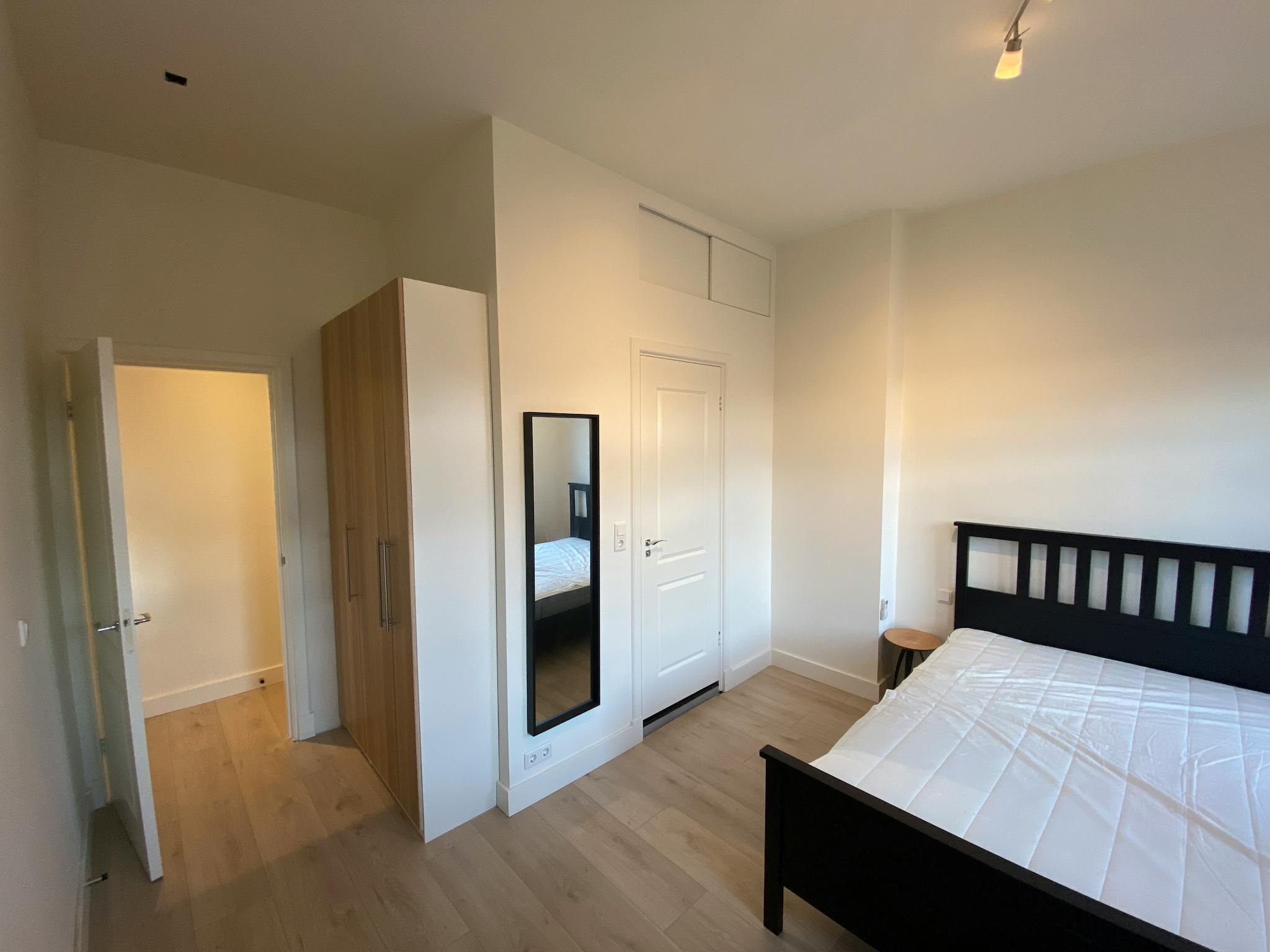 Apartment, Admiraal de Ruijterweg, Amsterdam
