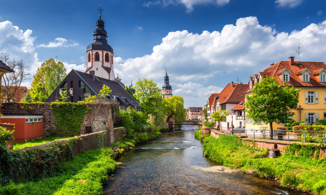 Your how-to guide for moving to Germany with AGS Movers