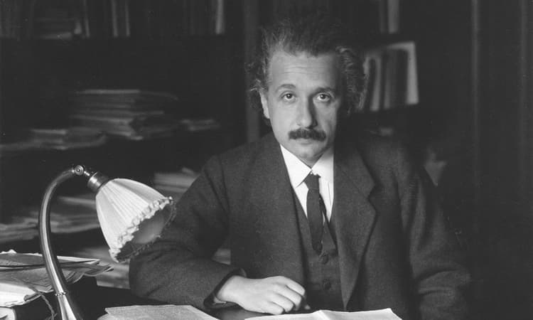 Albert Einstein letter and other artefacts on display in Leiden