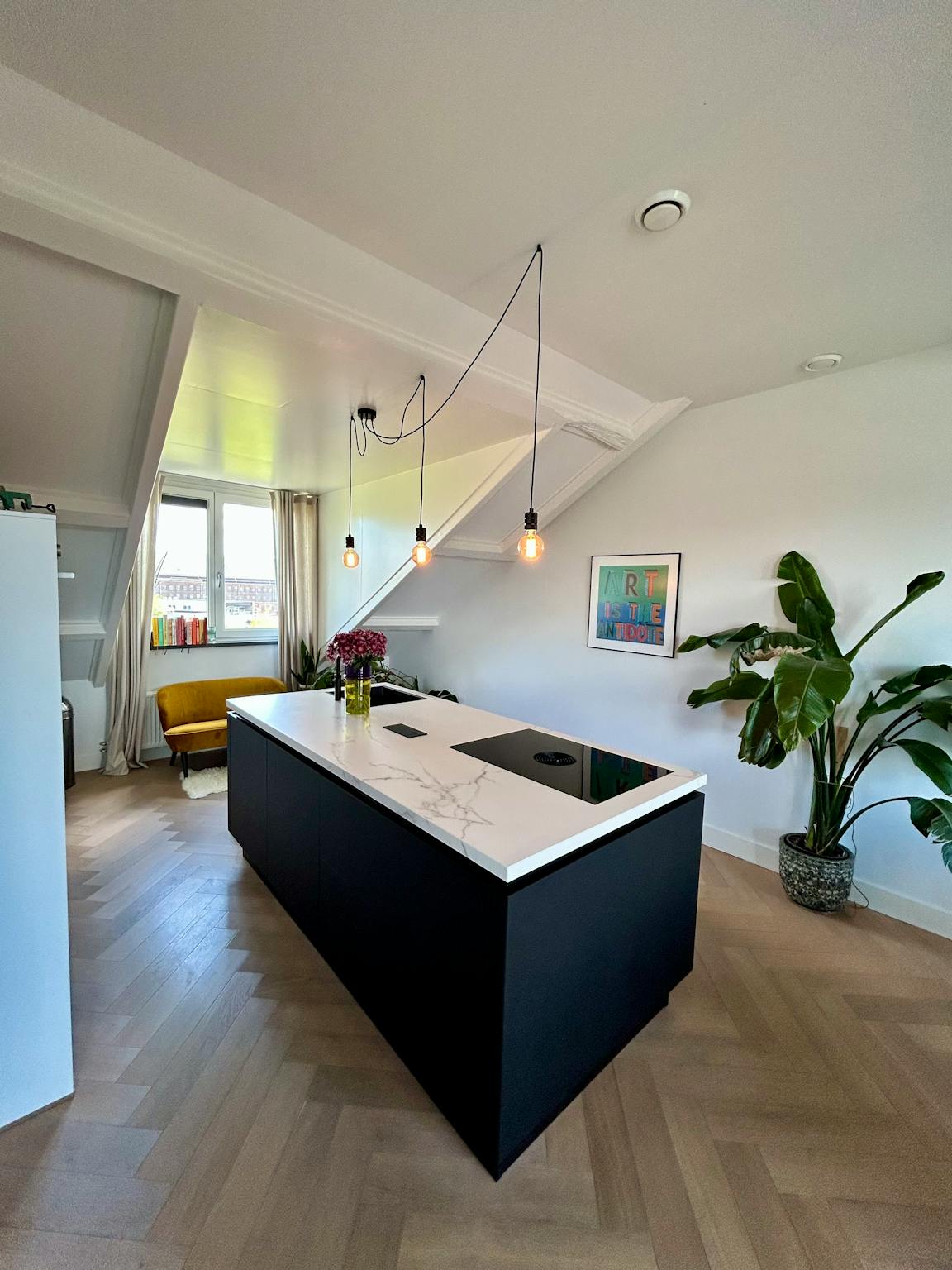 Apartment, Willem de Zwijgerlaan, Amsterdam
