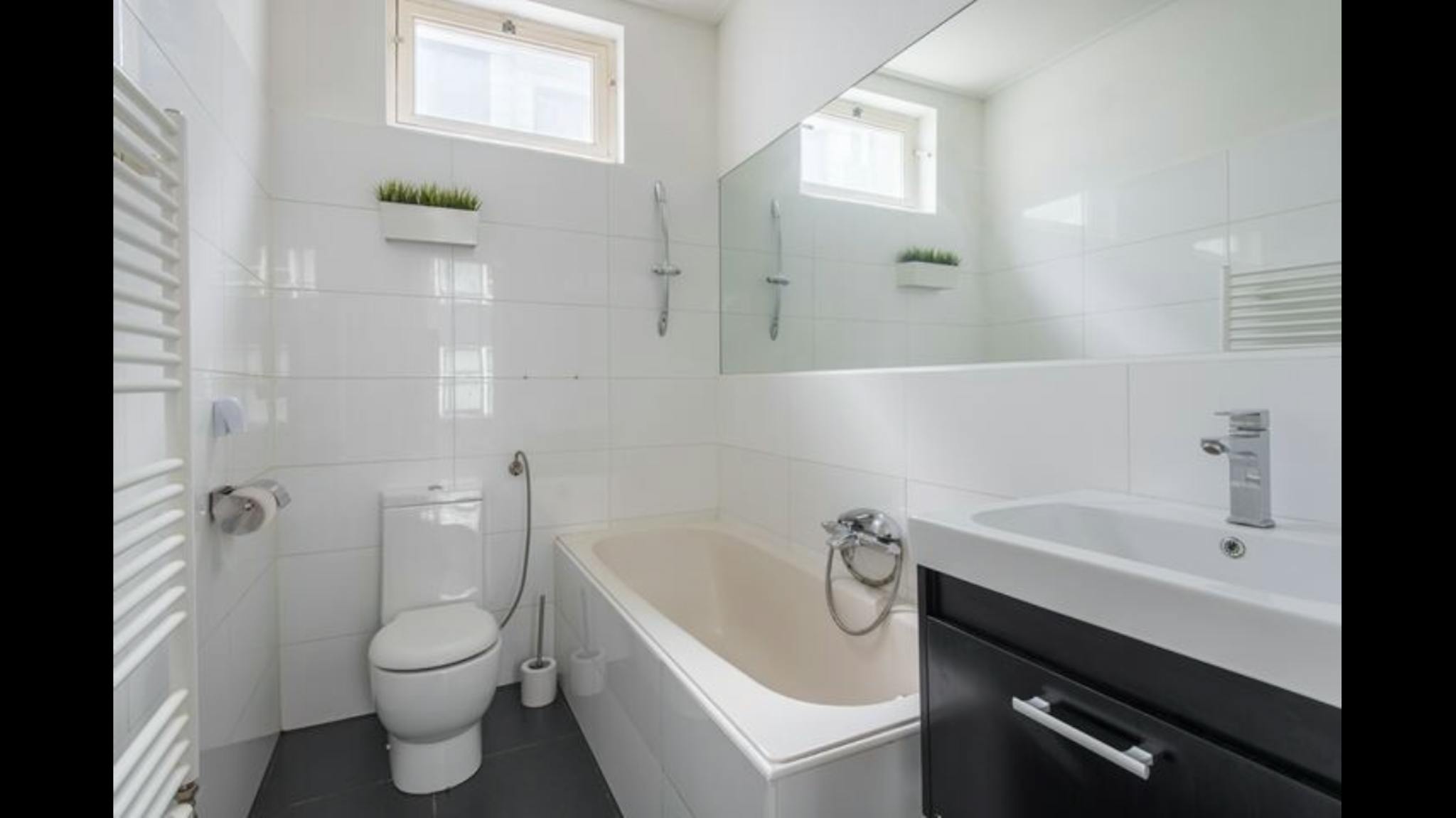 Apartment, Monnikenstraat, Amsterdam