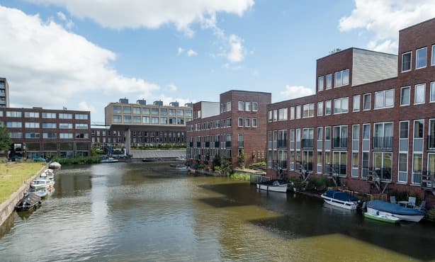 Coalition parties plan for more affordable housing in Amsterdam 
