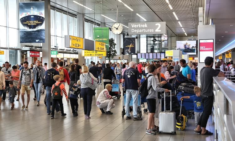 Schiphol slips in airport ranking, no longer one of Europe’s best
