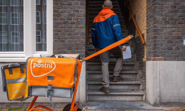 PostNL delays see many Dutch residents miss important government deadlines