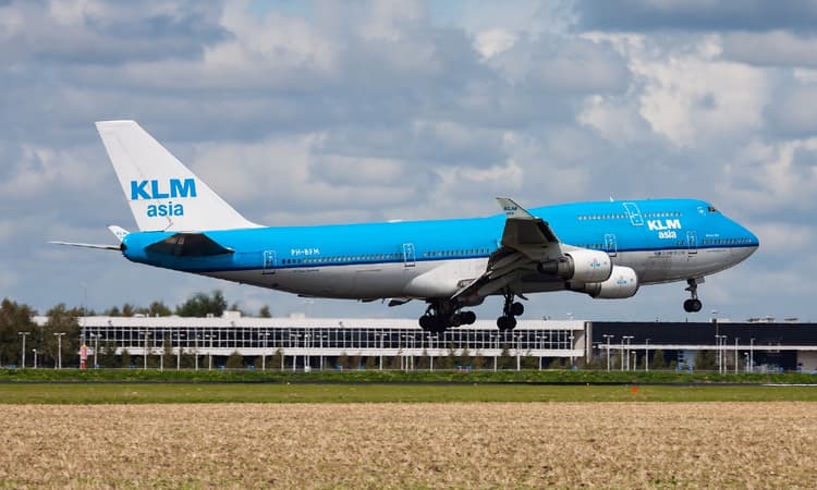 The Netherlands runs world's first biokerosene passenger flight