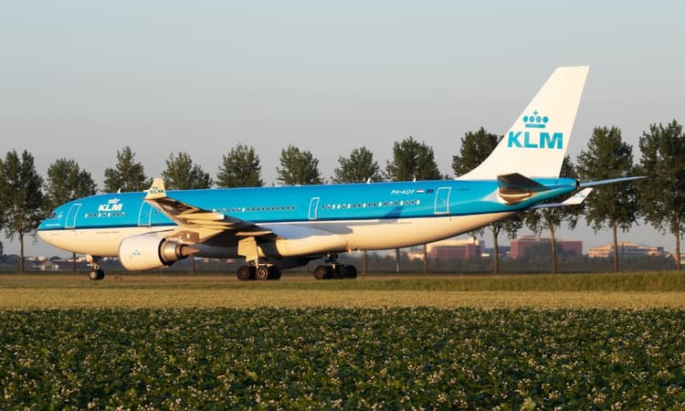 [Video] Why the Dutch King works as a pilot for KLM