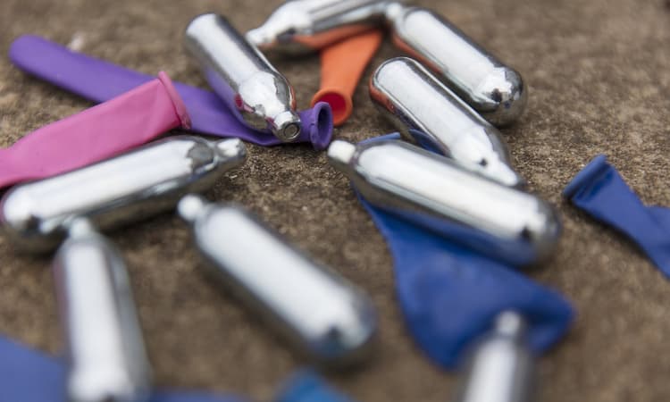 Municipality of Amsterdam to ban laughing gas