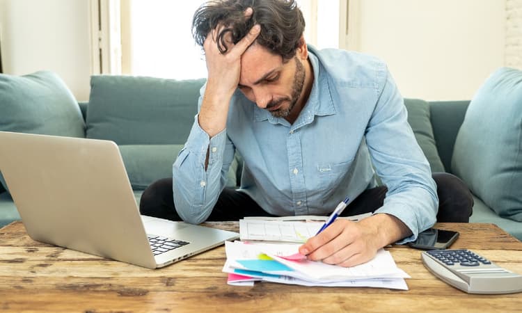 Facing corona-related financial problems? Help is at hand!