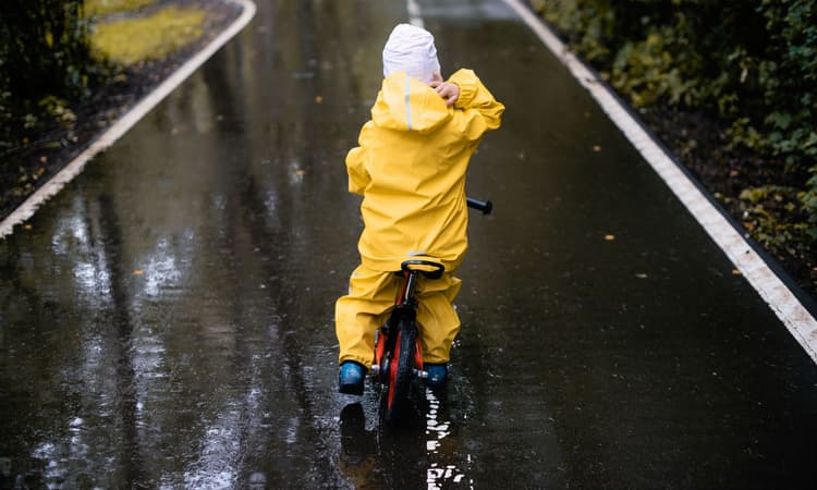 Tips to beat the Dutch rain this season