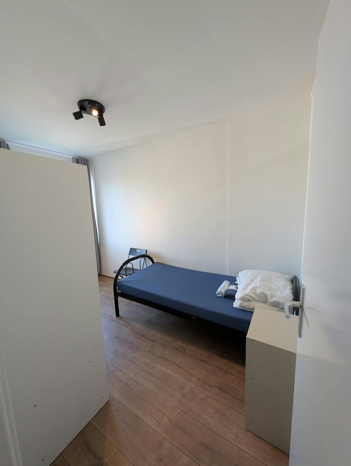 Apartment, Van Hogendorplaan, Vlaardingen