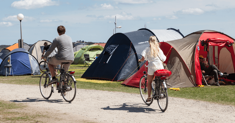Only 42 percent of people in the Netherlands spend holiday pay on vacations