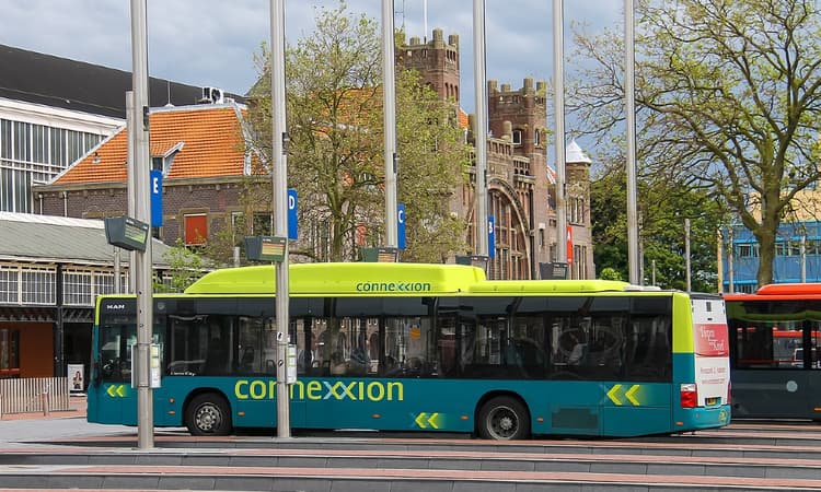 Could a metrobus improve links between Haarlem, Schiphol and Amsterdam?